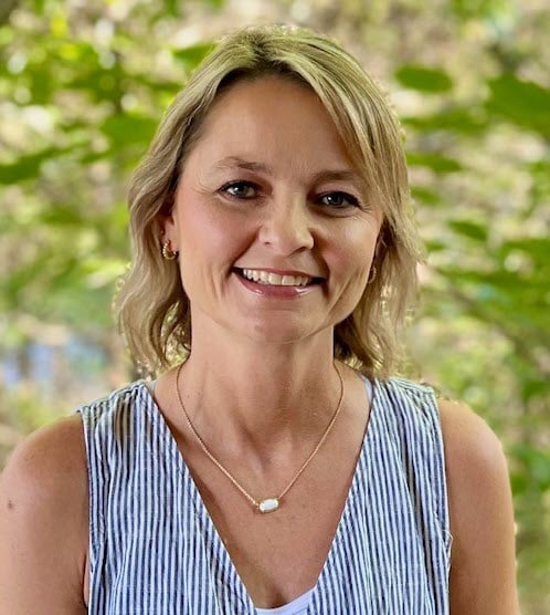  Amanda Hurley
